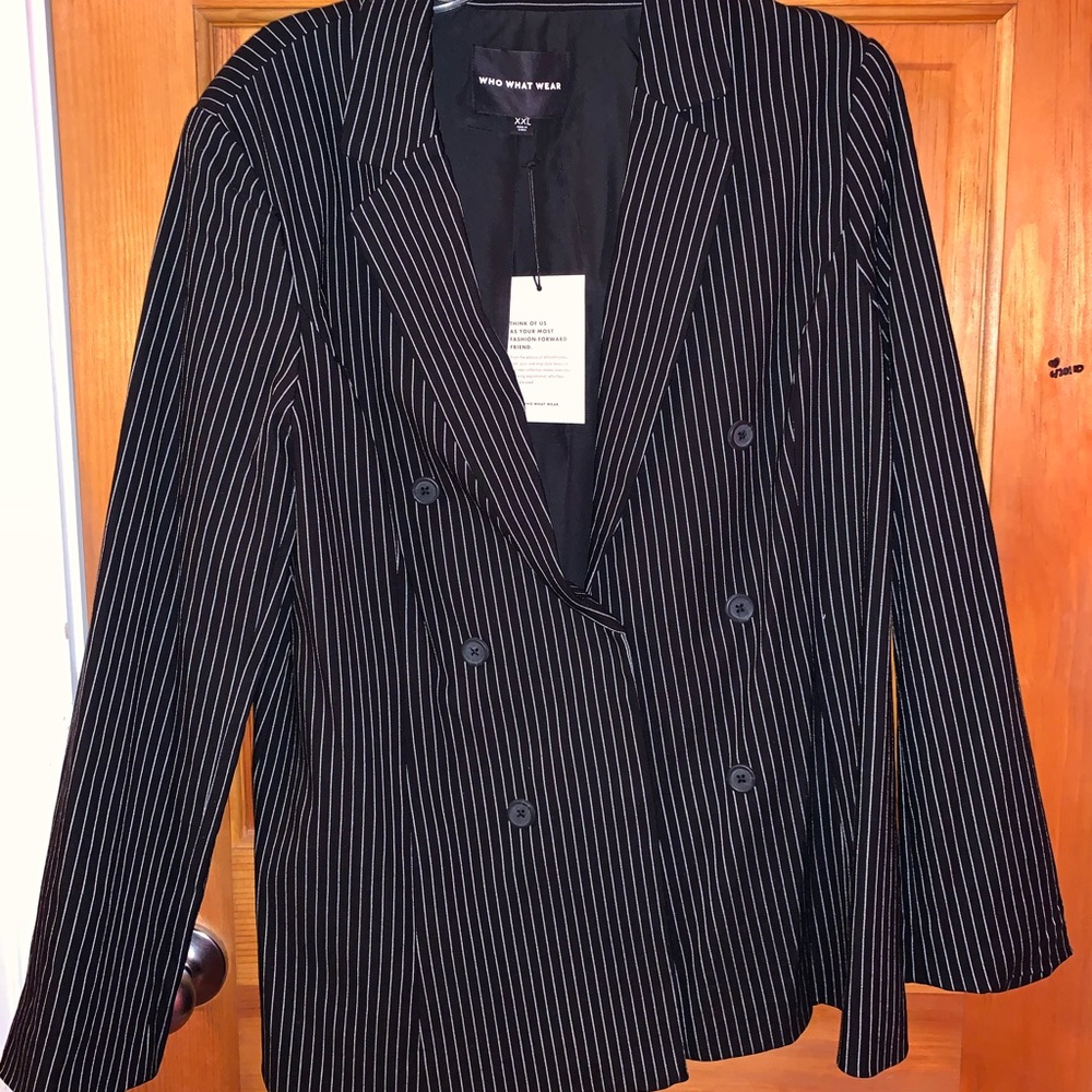 Black and White Stripped Blazer